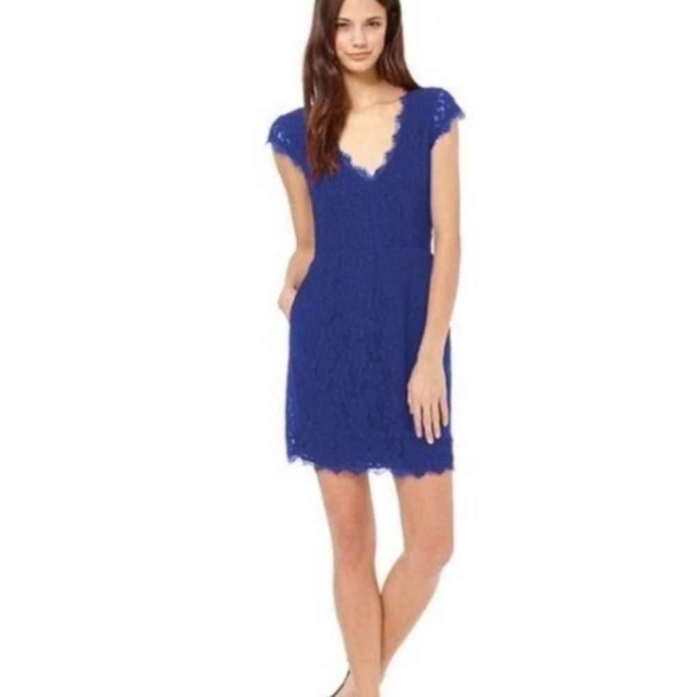 Aritzia Babaton Blue Tobias Dress